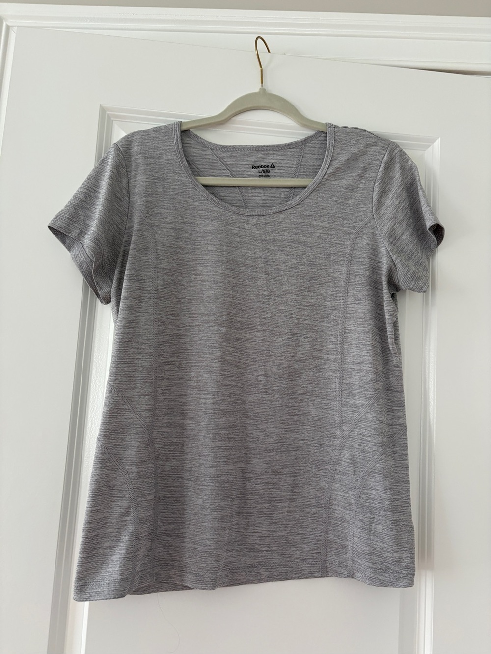 Reebok Women’s Heather Gray Short Sleeve Performance Tee
